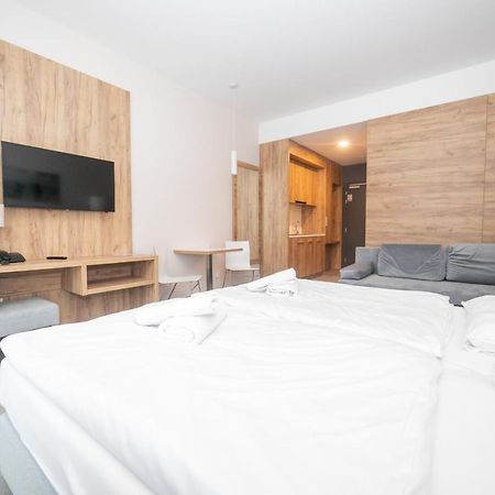 سيينا Ms-Apart Apartamenty Przy Stoku Mountain View - Czarna Gora المظهر الخارجي الصورة