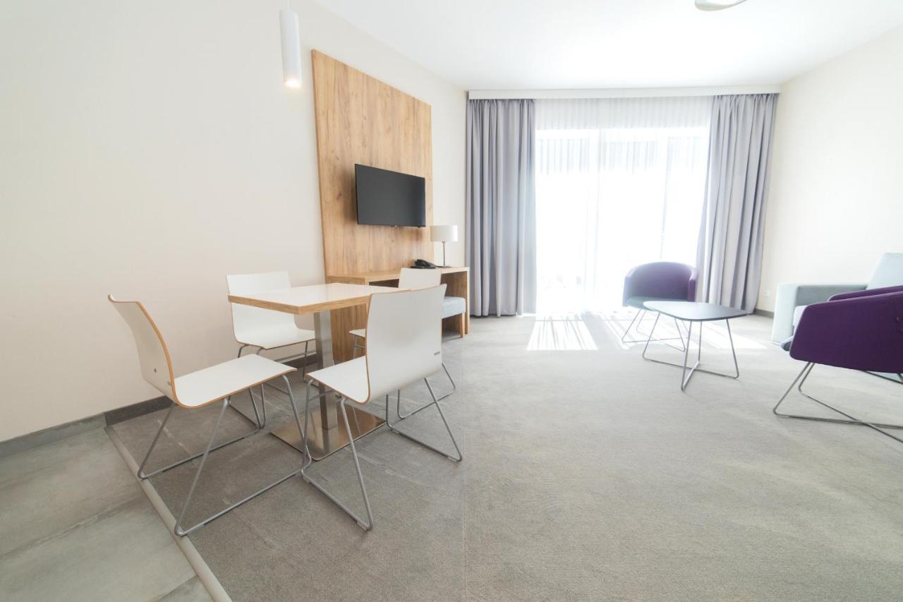 سيينا Ms-Apart Apartamenty Przy Stoku Mountain View - Czarna Gora المظهر الخارجي الصورة