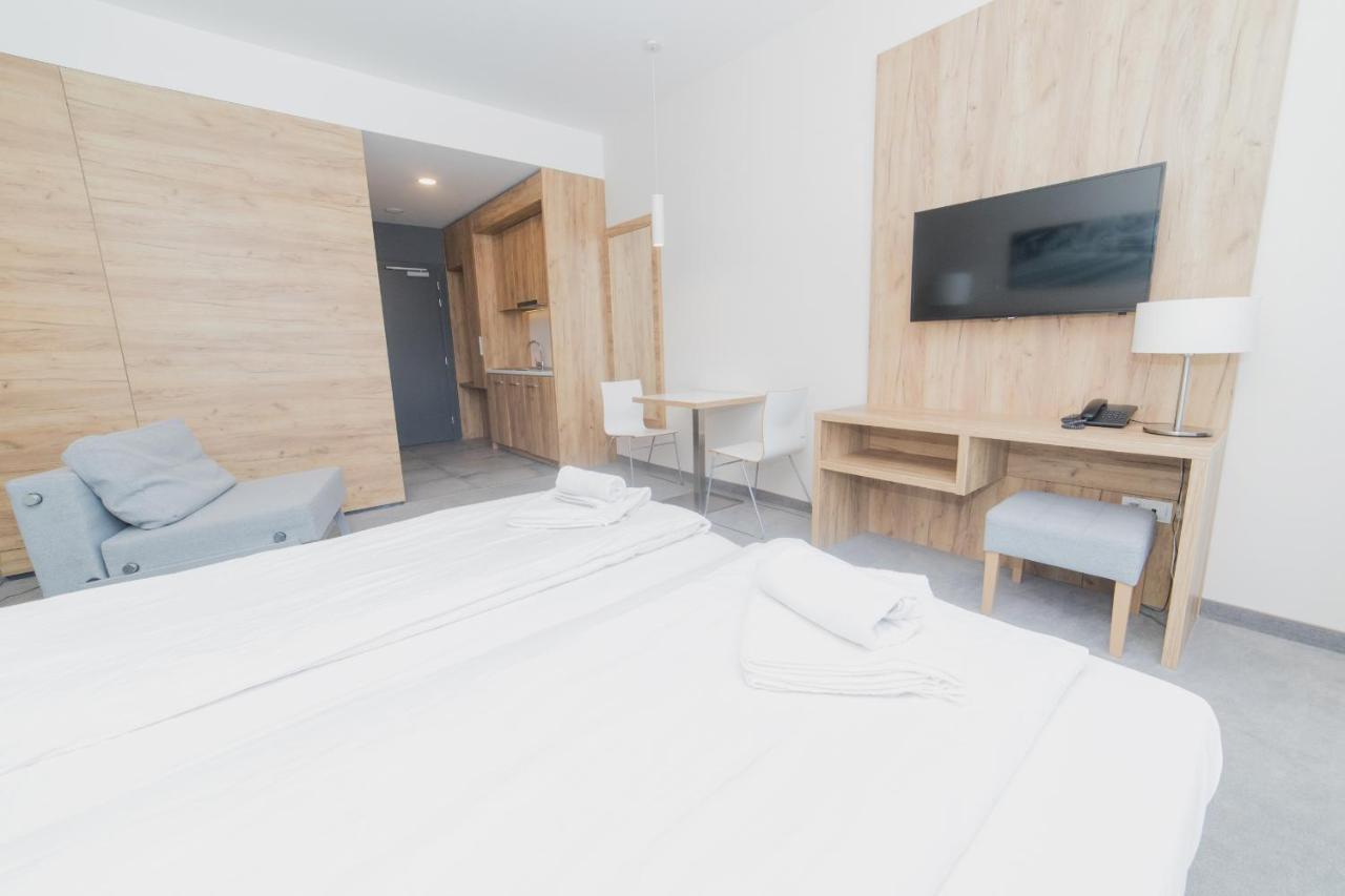سيينا Ms-Apart Apartamenty Przy Stoku Mountain View - Czarna Gora المظهر الخارجي الصورة